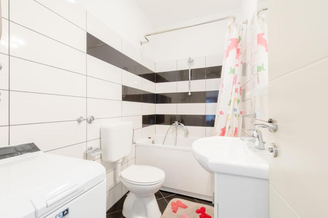 Apartmani Krilo Podstrana Dış mekan fotoğraf